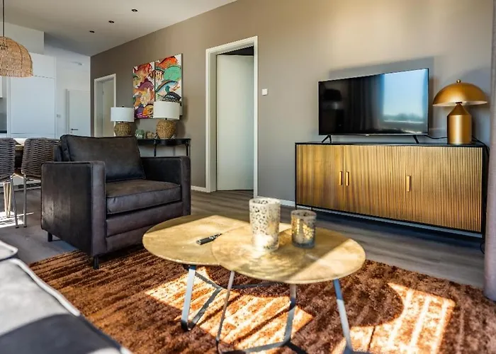 Hangar 19 Superior Mit Terrasse Und Garten H7w1 *