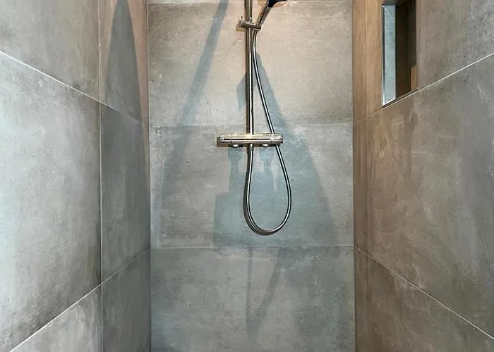 Hangar 19 Superior Mit Terrasse Und Garten H7w1 Lejlighed *